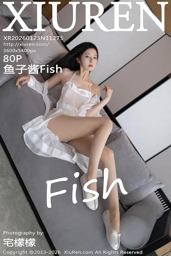 鱼子酱Fish性感白色浴袍配超薄肉丝秀完美身材迷人绝美写真
