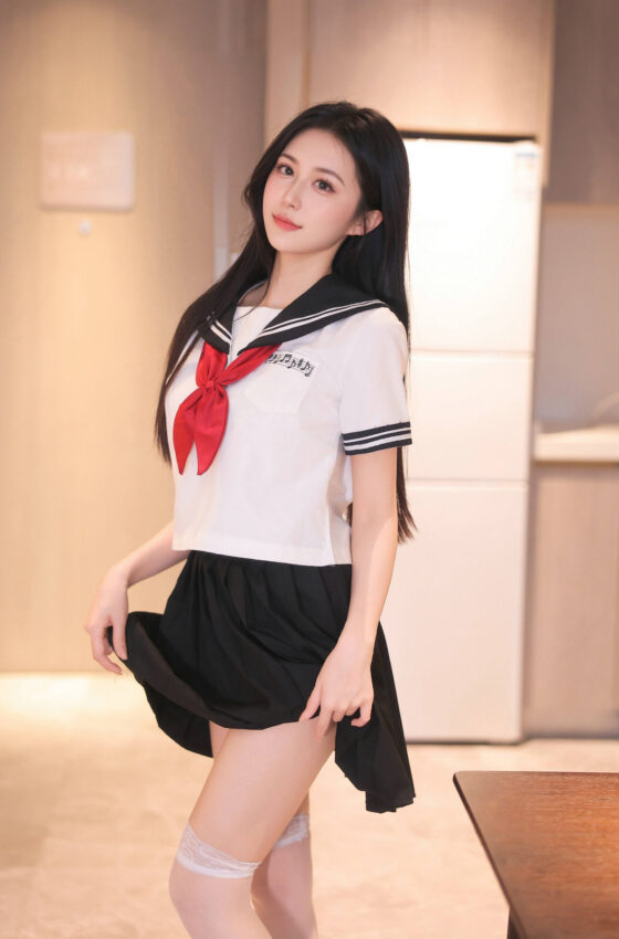 [秀人精选] shelly诗莉吖 诱人私拍福利 学生装
