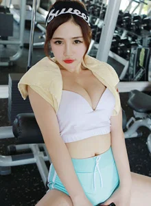 [MFStar模范学院] 性感女神徐cake运动风泳衣皮卡丘比基尼马尔代夫旅拍 VOL.056