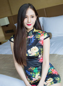 [IMiss爱蜜社] 性感女神SISY思典雅旗袍丝袜美腿气质写真套图 Vol.117