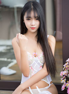 [YOUMI尤蜜荟] 性感女神可乐Vicky丝袜美腿情趣内衣诱惑大理旅拍 第二刊