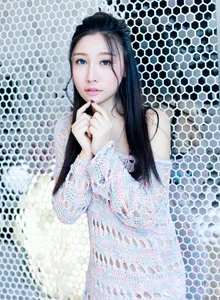 [Qingdouke青豆客] 甜美女神美盺Yumi泳装美胸内衣诱惑私房写真