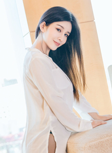 [Toutiao头条女神] 性感美女模特纯小希白衬衫黑丝美腿迷离套图