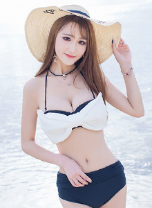 [IMISS爱蜜社] 气质美女妤薇Vivian杨柳细腰娇艳惊人沙巴旅拍第一套 VOL.179