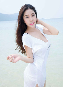 [MiStar魅妍社] 美女模特陈欣海边沙滩比基尼湿身诱惑普吉岛旅拍 VOL.047