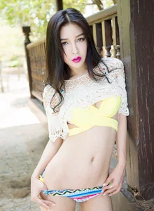 [MiStar魅妍社] 美女模特戴小唯翘臀比基尼+清新小短裙性感写真 Vol.138