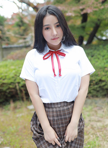 [MFStar模范学院] 美女模特Manuela玛鲁娜学生妹制服系列日本旅拍 Vol.163