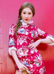 [MISSLEG蜜丝] 美女模特玄子《画院新年单人》旗袍主题写真  M005