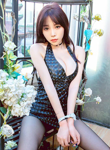 [Ugirls尤果圈] 美女模特芝芝Booty - 时分性感的姑娘主题性感写真 No.1989
