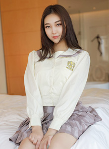 [MFStar模范学院] 新人模特郑颖姗 - JK制服内衣系列首套写真 Vol.399