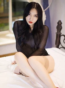 [IMiss爱蜜社] 美女模特小狐狸Sica - 丝袜美腿与高跟鞋系列写真 VOL.206