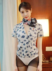 [MFStar模范学院] 新人模特水水er - 空姐制服黑丝系列性感写真 Vol.450