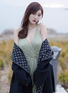 [XIAOYU语画界] 性感女神杨晨晨Yome - 轻透长裙户外系列青岛旅拍 Vol.538
