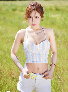 [YouMi尤蜜] 美女嫩模可可 - 晴天小迷妹户外花丛主题写真 Vol.387