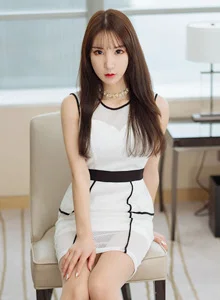 [HuaYang花漾] 性感女神周于希Sandy - 丝袜美腿+职业OL主题写真 Vol.219