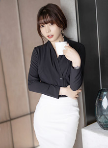 [XIAOYU语画界] 性感女神芝芝Booty - 职场OL+修长玉足系列写真 Vol.489