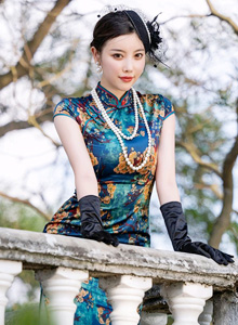 [XIAOYU语画界] 性感女神杨晨晨Yome - 旗袍黑丝广西心愿旅拍 VOL.626