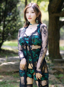 [XIAOYU语画界] 性感女神杨晨晨Yome - 华丽服饰广西心愿旅拍 VOL.643