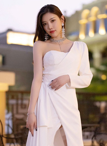 [XIAOYU语画界] 性感女神杨晨晨Yome - 白丝美腿+长裙系列广西旅拍 VOL.663