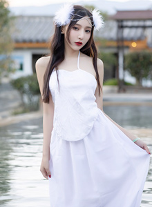 [XIAOYU语画界] 性感女神王馨瑶yanni - 白纱古装+湿身系列云南旅拍 VOL.672