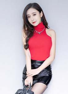 [XIAOYU语画界] 性感女神王馨瑶yanni - 红色上衣+黑丝系列惠州旅拍 VOL.723