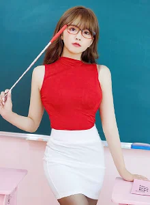 [IMiss爱蜜社] 新人模特张思允Nice - 红色上衣+黑丝系列性感写真 Vol.670