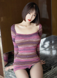 [HuaYang花漾] 丽质模特玥儿玥er - 紫色条纹超短裙+黑丝系列写真 Vol.487