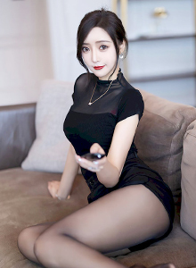 [语画界XIAOYU] Vol.837 女神王馨瑶yanni - 时尚服饰+黑丝系列性感写真