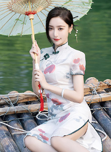 [语画界XIAOYU] Vol.872 女神王馨瑶yanni - 旗袍服饰+原色丝袜杭州旅拍