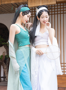 [秀人XiuRen] No.4952 模特唐安琪&陆萱萱 - 古装服饰+姐妹花系列性感写真