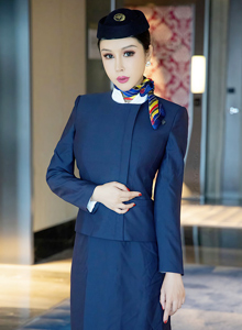 [秀人XiuRen] No.4050 模特田冰冰 - 空姐制服+白丝内衣系列三亚旅拍