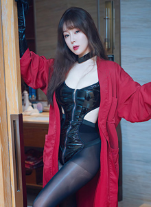 [花漾HuaYang] Vol.373 女神王雨纯 - 黑色主题的皮衣情趣服饰厦门旅拍